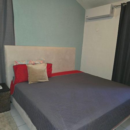 Punta Sam In Front Isla Mujeres Apartment Канкун Екстериор снимка