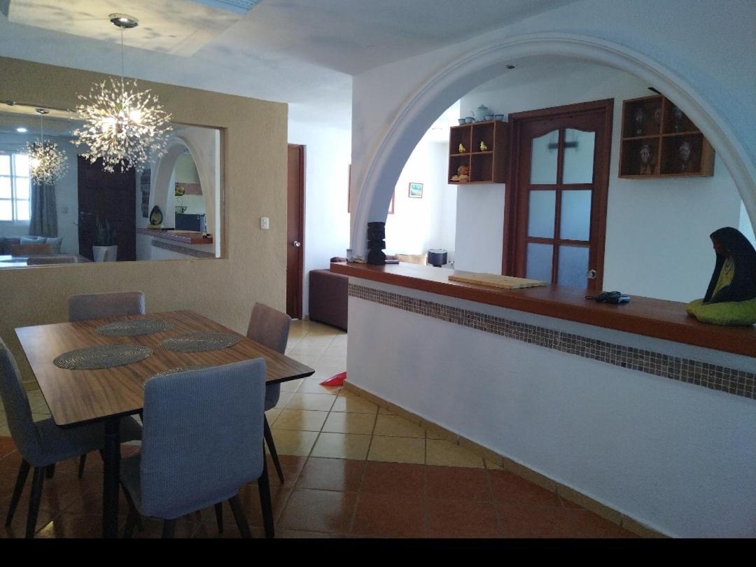 Punta Sam In Front Isla Mujeres Apartment Канкун Екстериор снимка