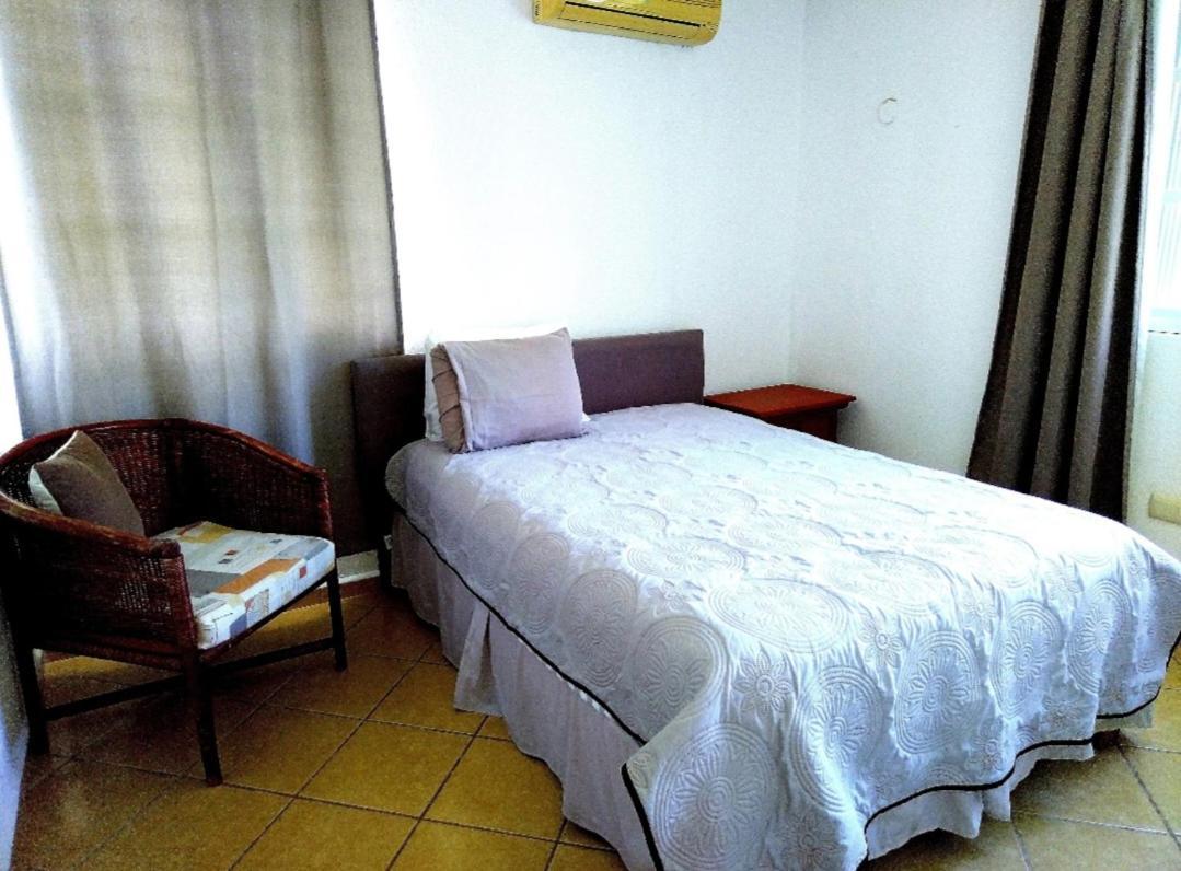 Punta Sam In Front Isla Mujeres Apartment Канкун Екстериор снимка