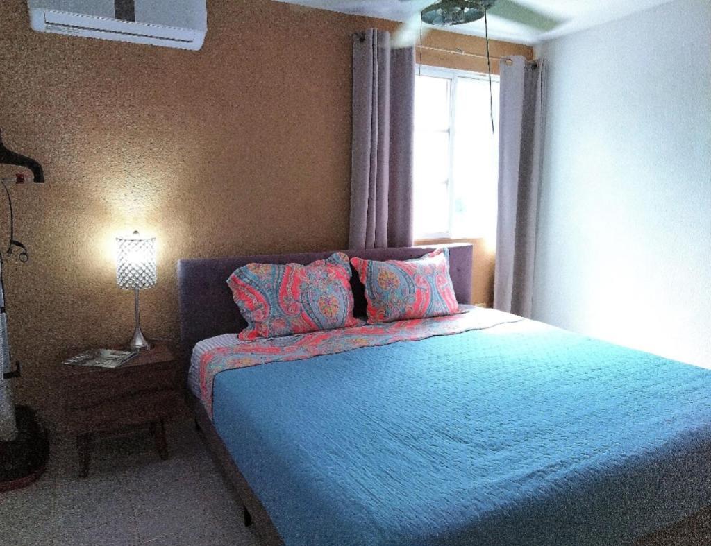 Punta Sam In Front Isla Mujeres Apartment Канкун Екстериор снимка